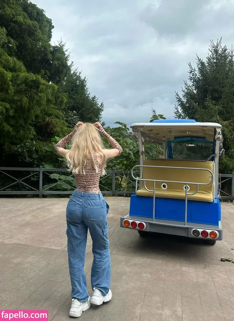 Nikki Beiar Onlyfans Photo Gallery 