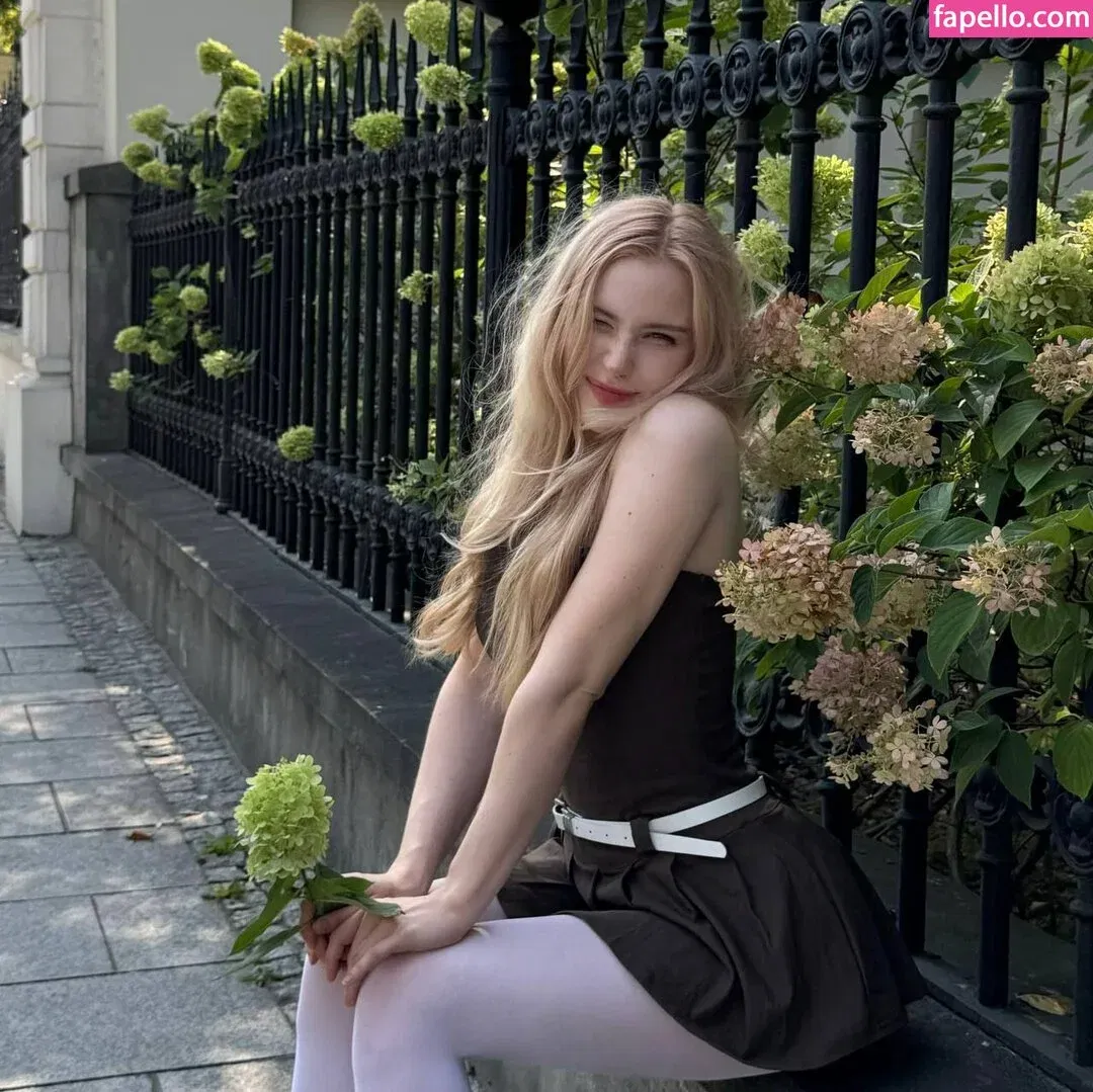 Nikki Beiar Onlyfans Photo Gallery 