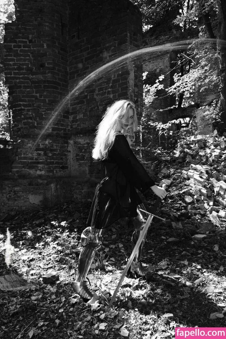 Nikki Beiar Onlyfans Photo Gallery 