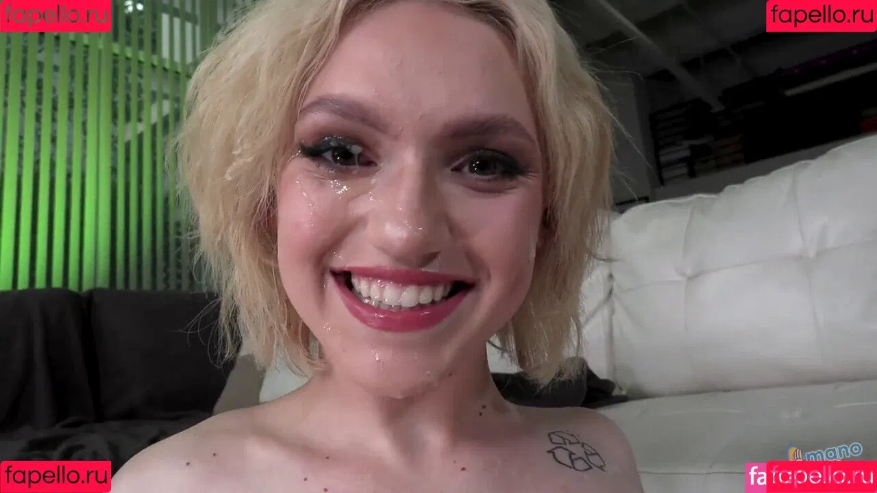 Gracie Gates Onlyfans Photo Gallery 