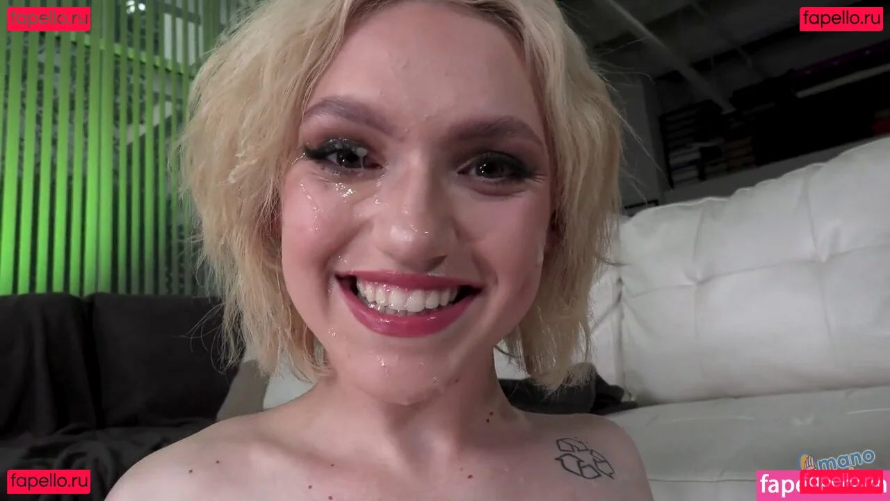 Gracie Gates Onlyfans Photo Gallery 