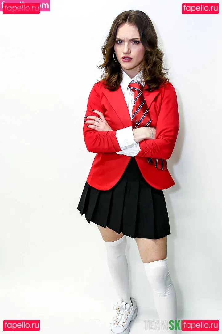 Gracie Gates Onlyfans Photo Gallery 