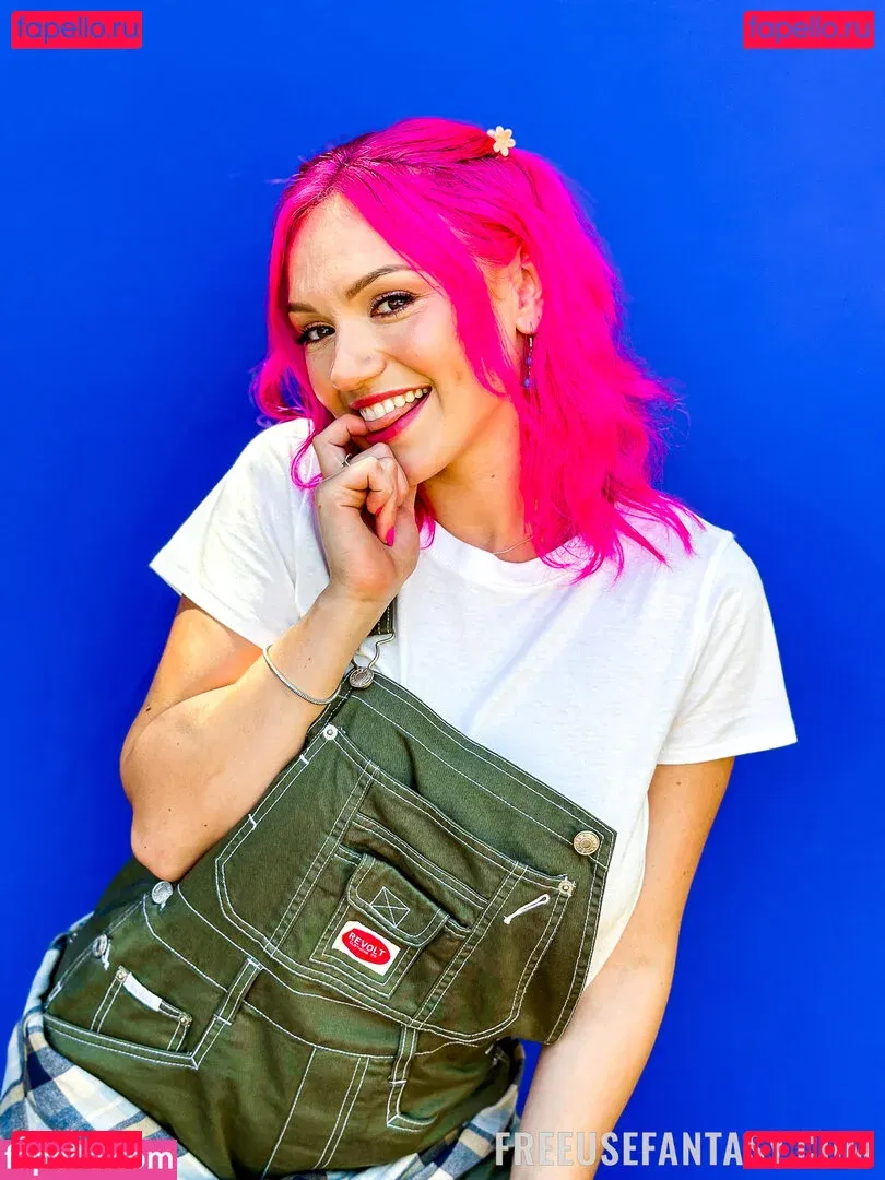 Gracie Gates Onlyfans Photo Gallery 