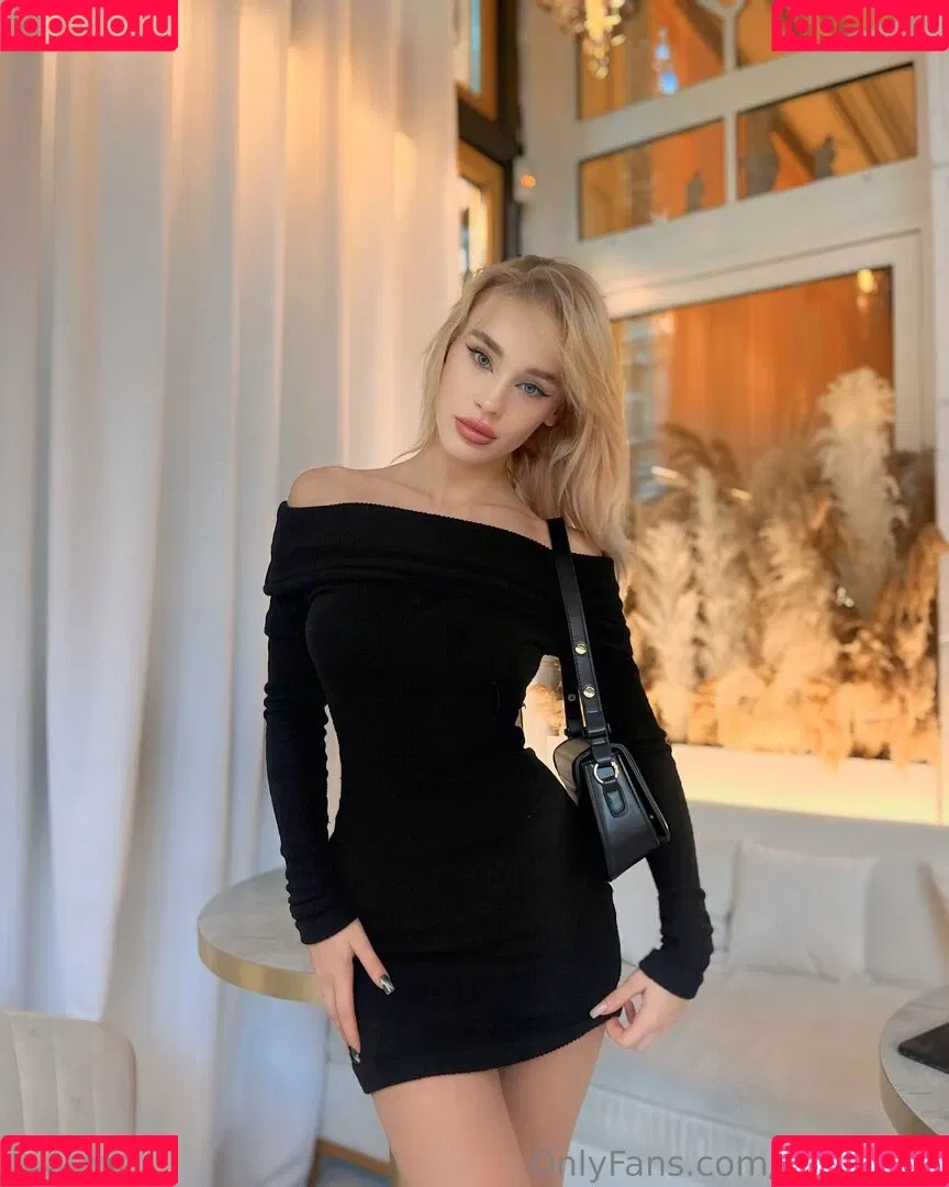 kittenmila Onlyfans Photo Gallery 