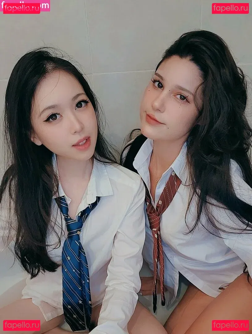 Jinuuu Onlyfans Photo Gallery 