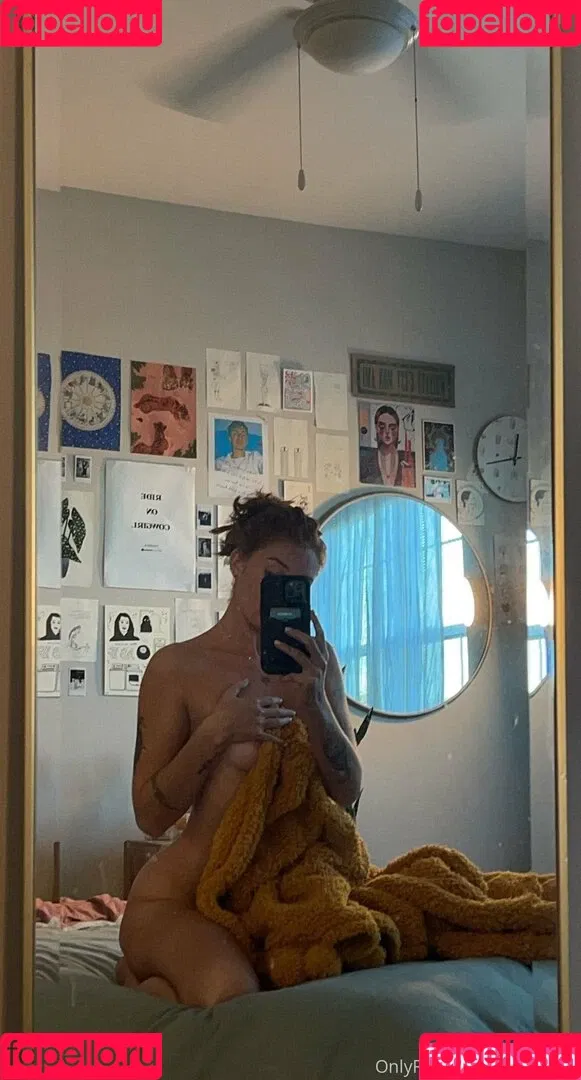 Baby_red_ Onlyfans Photo Gallery 