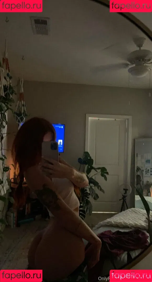 Baby_red_ Onlyfans Photo Gallery 