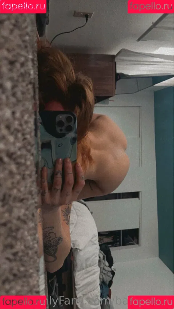 Baby_red_ Onlyfans Photo Gallery 