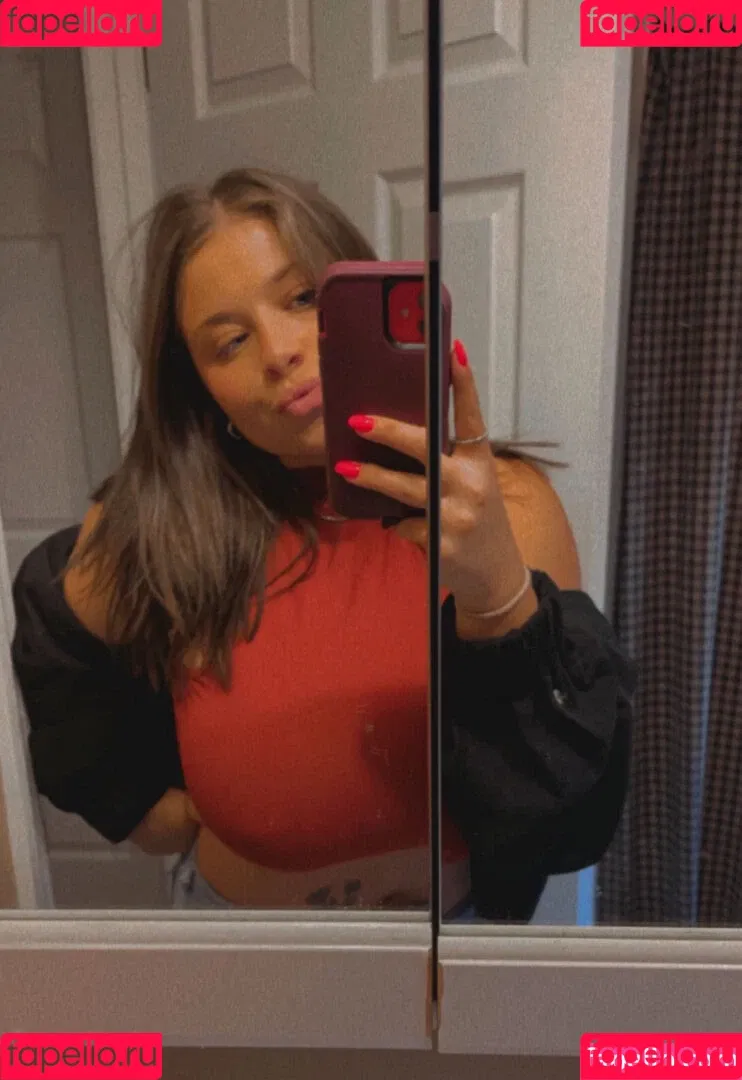 Meghan P Onlyfans Photo Gallery 