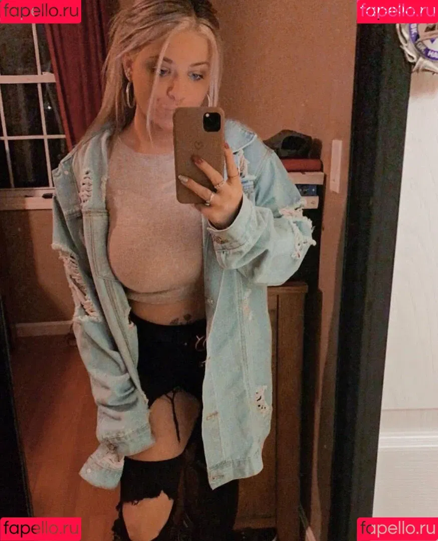 Meghan P Onlyfans Photo Gallery 
