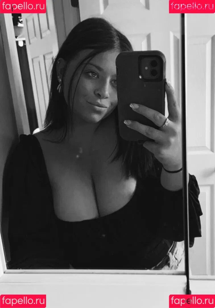 Meghan P Onlyfans Photo Gallery 