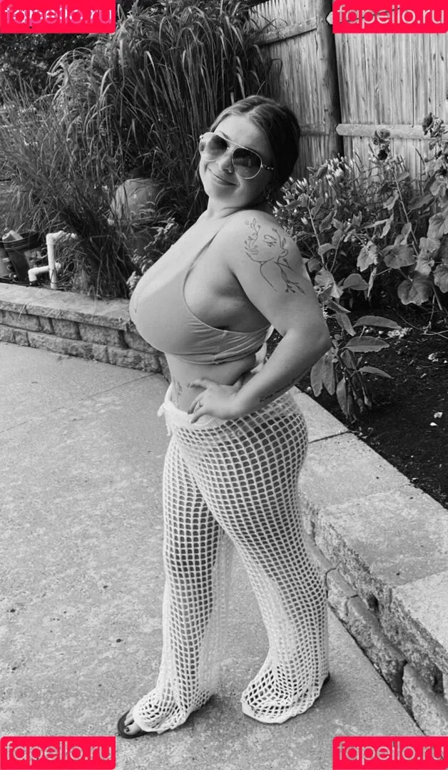 Meghan P Onlyfans Photo Gallery 