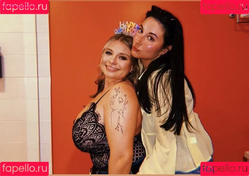 Meghan P Onlyfans Photo Gallery 