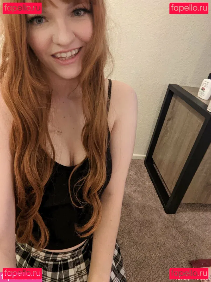 nerdysadie Onlyfans Photo Gallery 