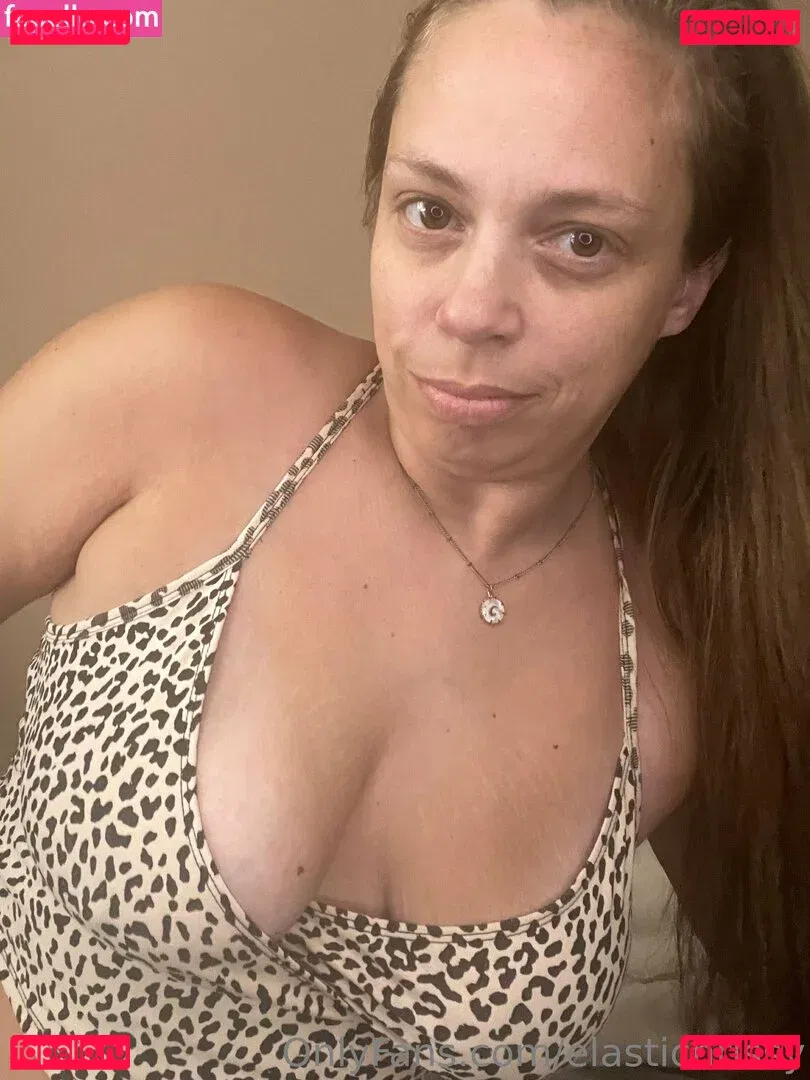 elastichrissy Onlyfans Photo Gallery 