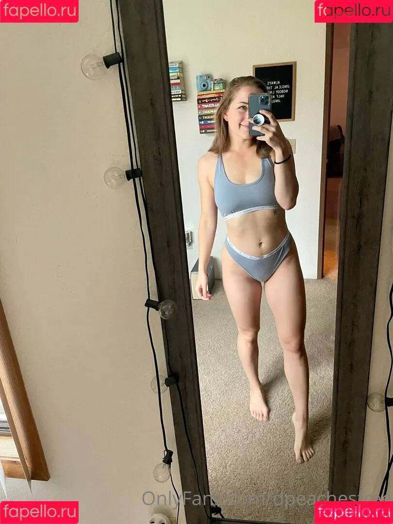 dpeachesfree Onlyfans Photo Gallery 
