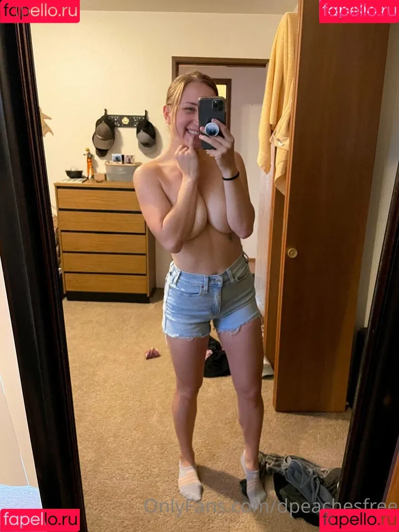 dpeachesfree Onlyfans Photo Gallery 