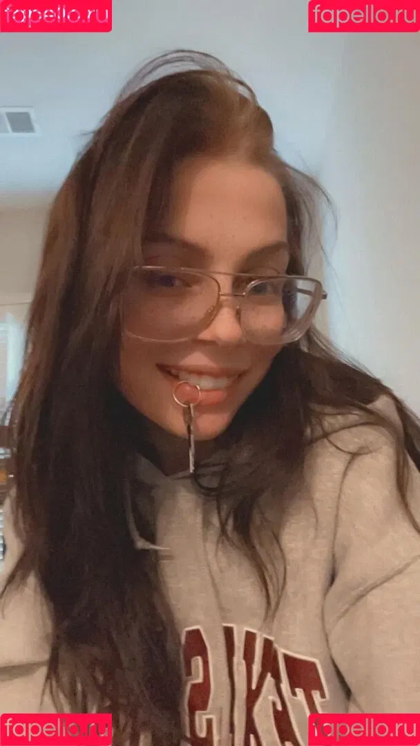 natalie.r Onlyfans Photo Gallery 