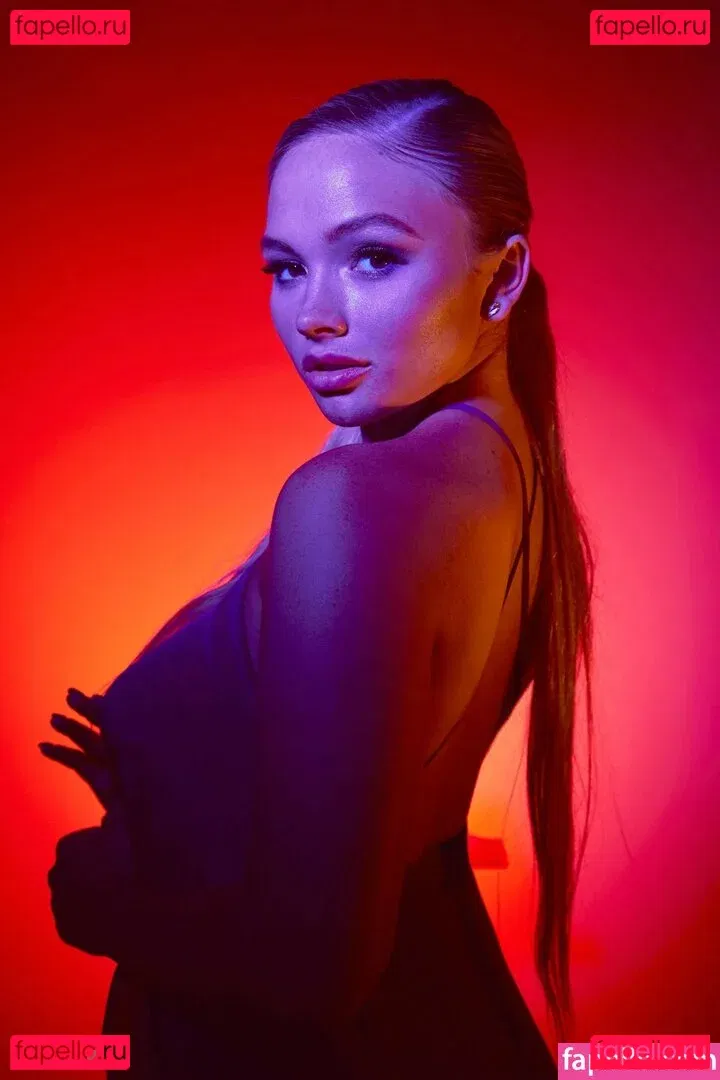 natalie.r Onlyfans Photo Gallery 