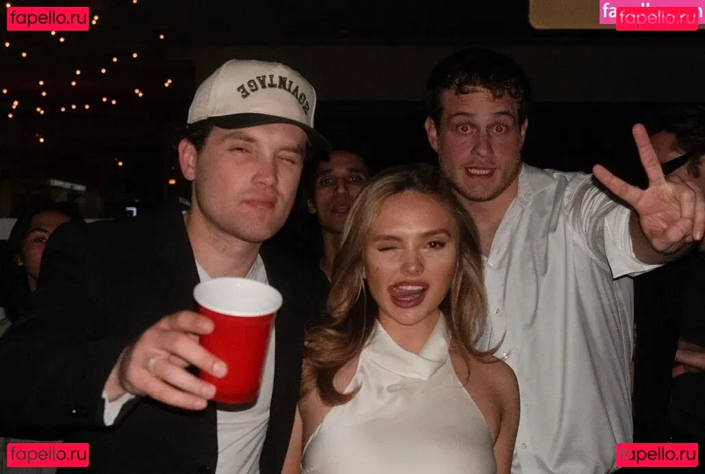 natalie.r Onlyfans Photo Gallery 