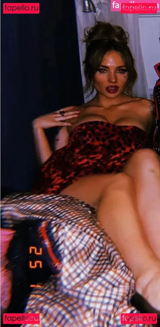 natalie.r Onlyfans Photo Gallery 