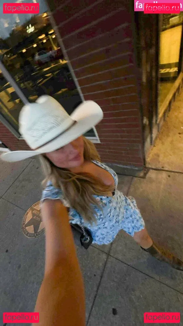 natalie.r Onlyfans Photo Gallery 