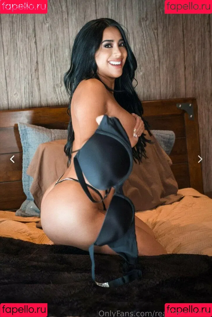 Kim Shantal Onlyfans Photo Gallery 