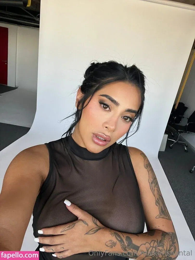 Kim Shantal Onlyfans Photo Gallery 