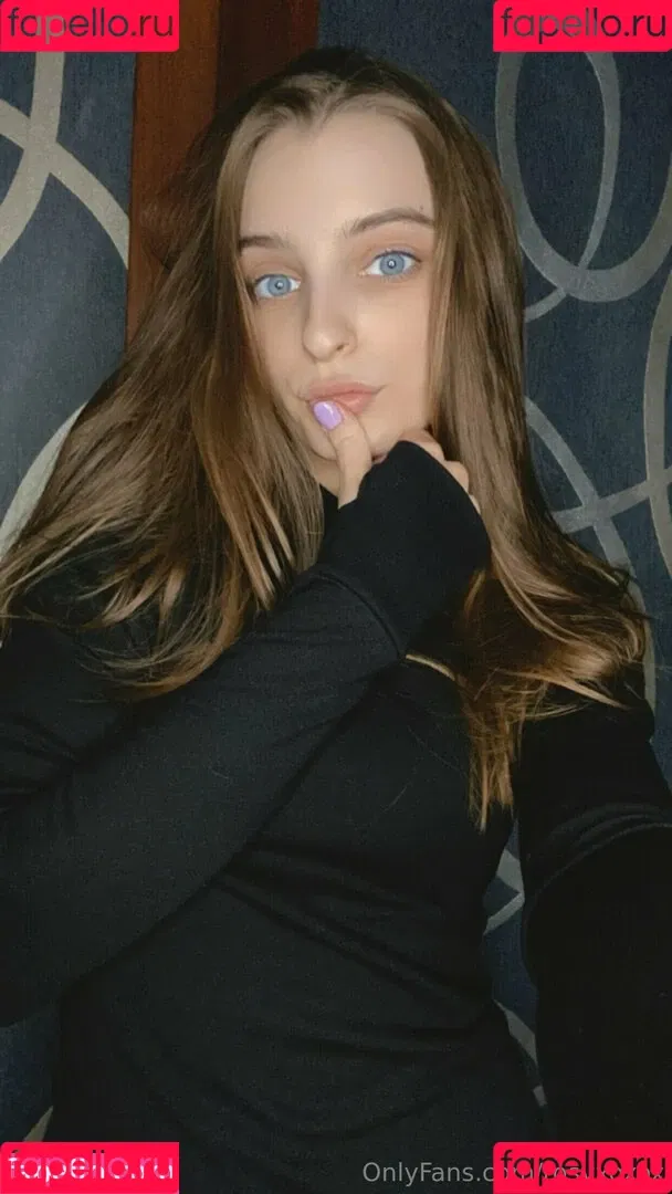 rosyxoxox Onlyfans Photo Gallery 