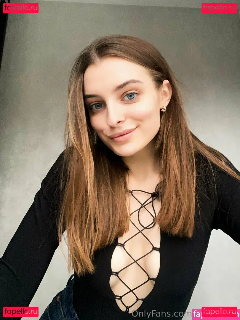 rosyxoxox Onlyfans Photo Gallery 