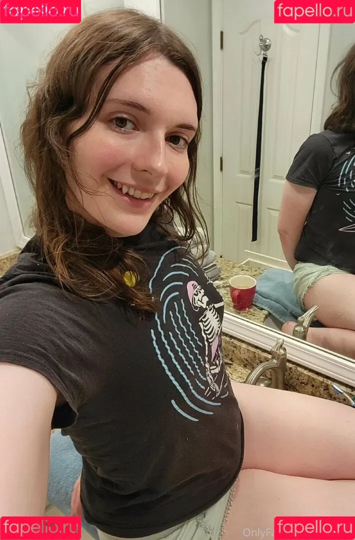 ayyplus Onlyfans Photo Gallery 