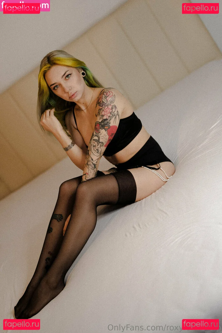 roxyloove_free Onlyfans Photo Gallery 