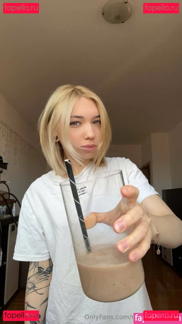 roxyloove_free Onlyfans Photo Gallery 