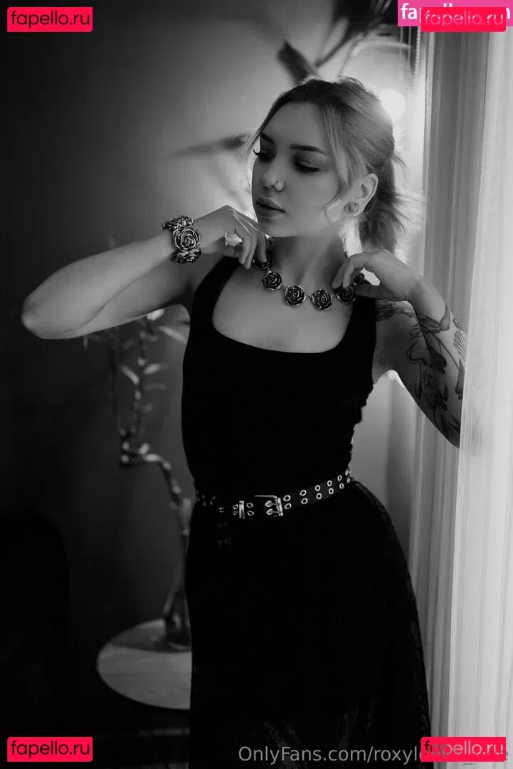 roxyloove_free Onlyfans Photo Gallery 