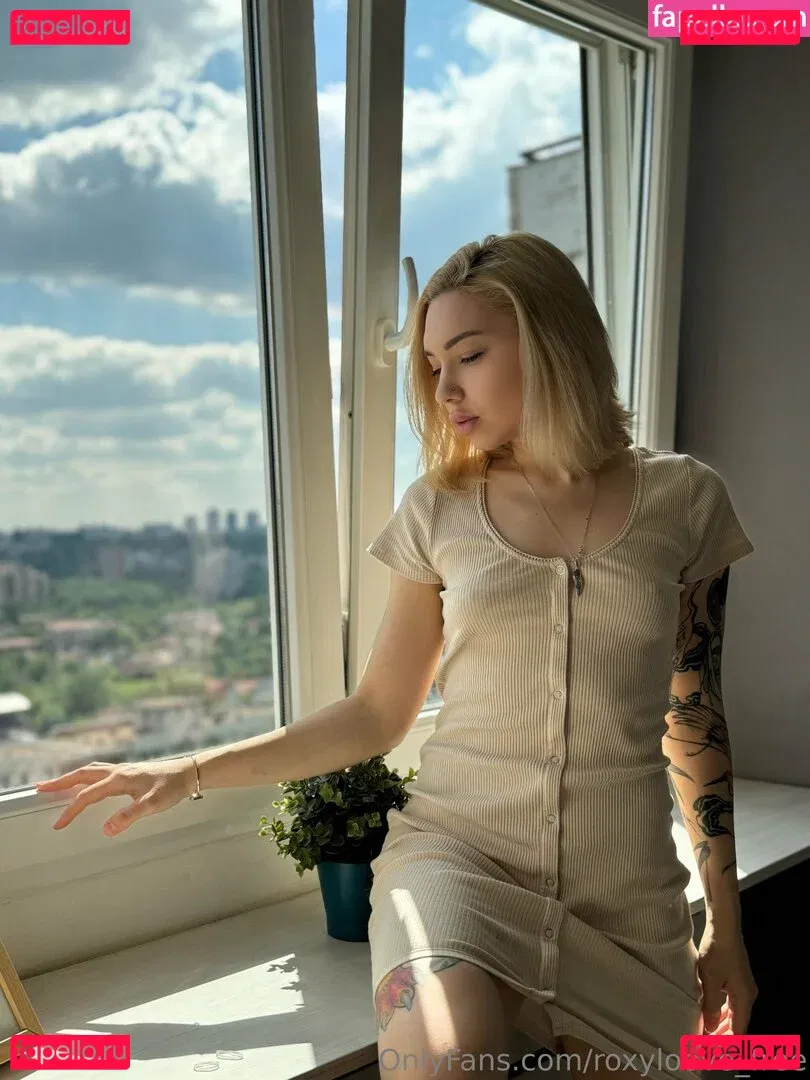 roxyloove_free Onlyfans Photo Gallery 