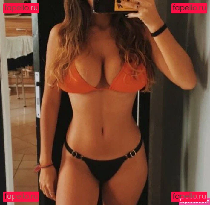 Beatriz Neuman Onlyfans Photo Gallery 