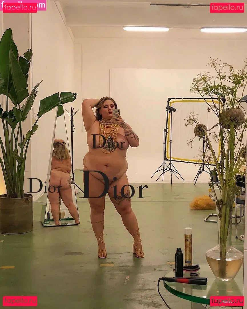 Lovaeij Onlyfans Photo Gallery 