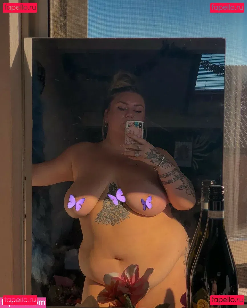 Lovaeij Onlyfans Photo Gallery 