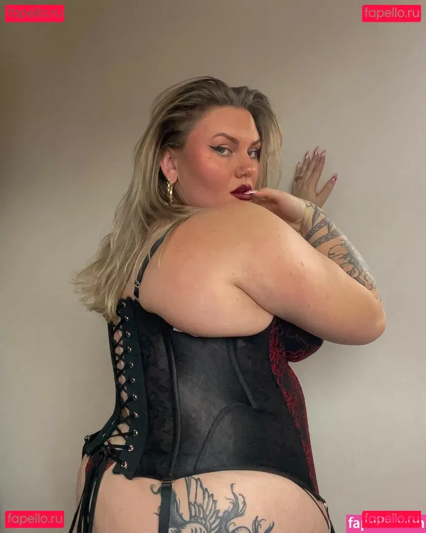 Lovaeij Onlyfans Photo Gallery 