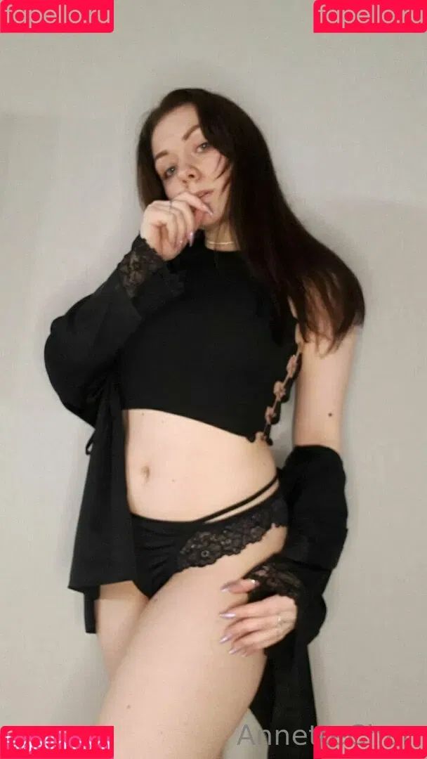annettechan Onlyfans Photo Gallery 