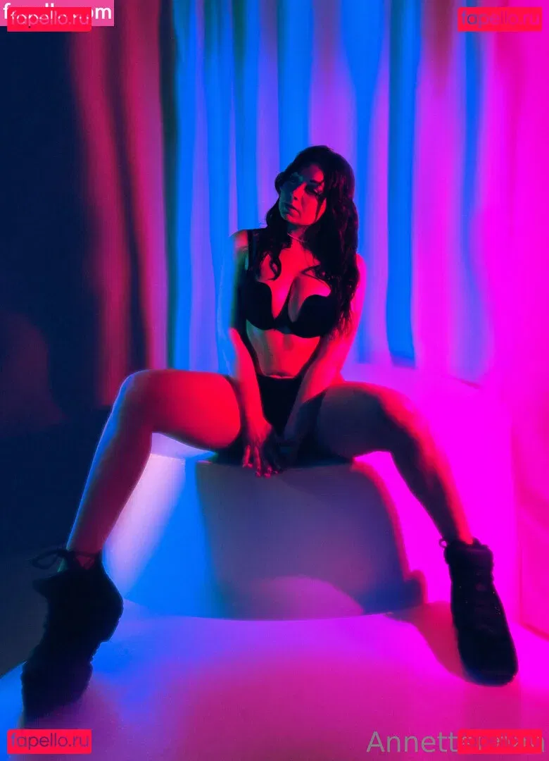 annettechan Onlyfans Photo Gallery 