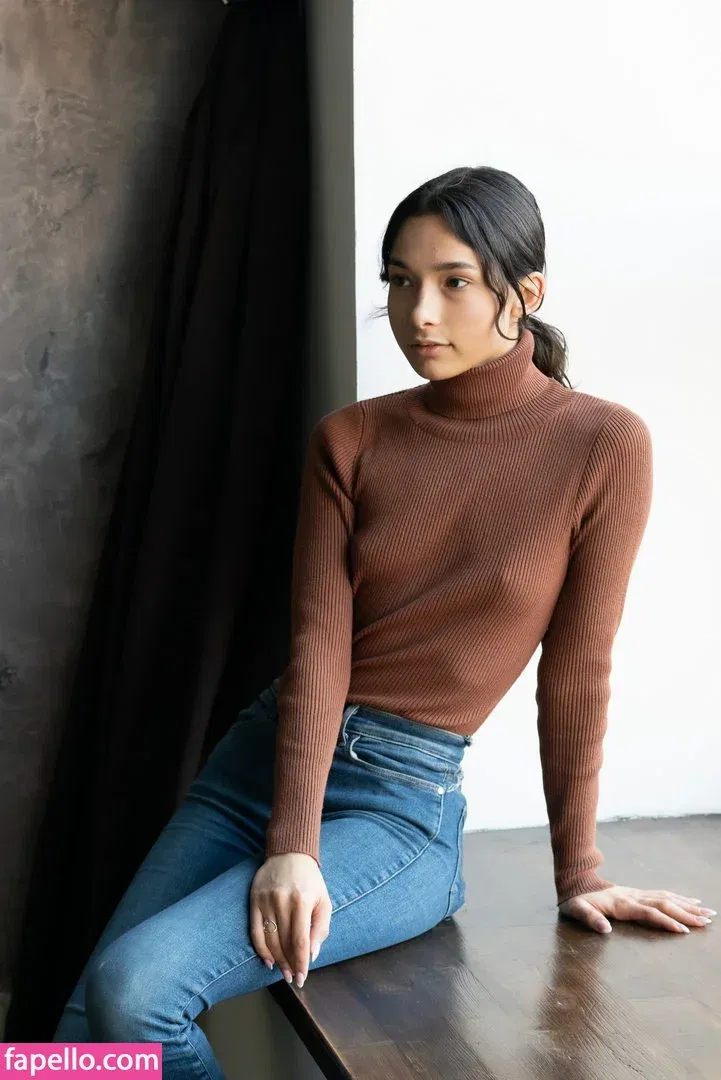 Nikol Beylik Onlyfans Photo Gallery 