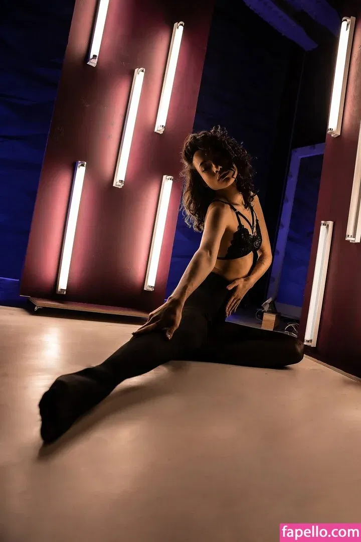 Nikol Beylik Onlyfans Photo Gallery 