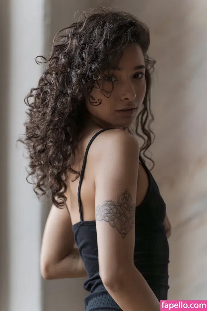 Nikol Beylik Onlyfans Photo Gallery 