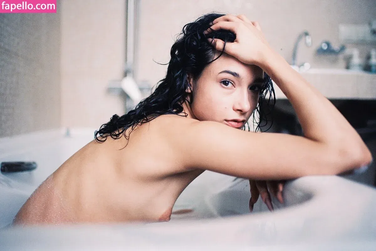 Nikol Beylik Onlyfans Photo Gallery 