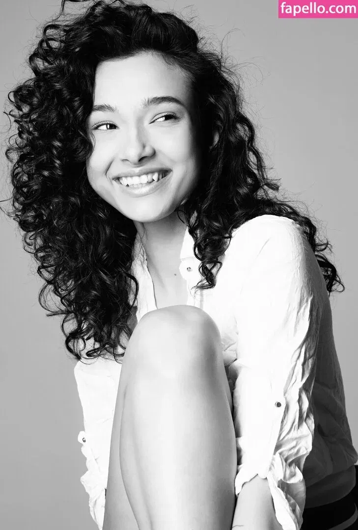 Nikol Beylik Onlyfans Photo Gallery 