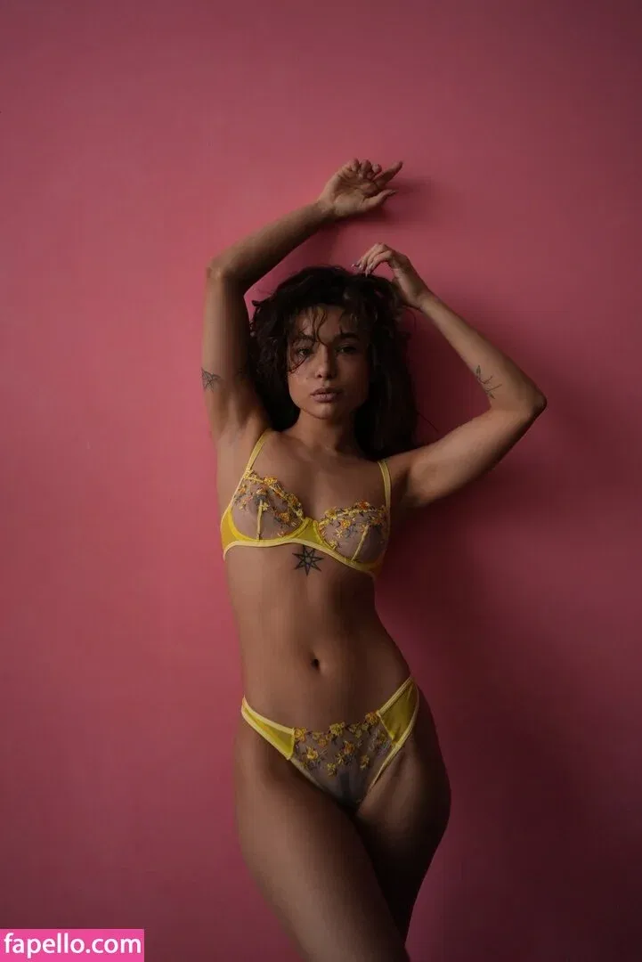 Nikol Beylik Onlyfans Photo Gallery 