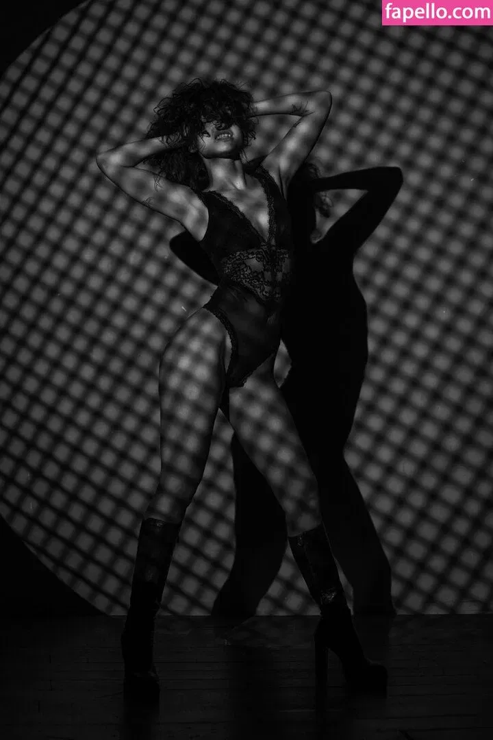 Nikol Beylik Onlyfans Photo Gallery 