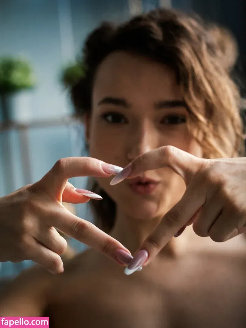 Nikol Beylik Onlyfans Photo Gallery 