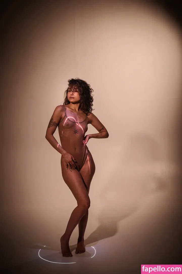 Nikol Beylik Onlyfans Photo Gallery 